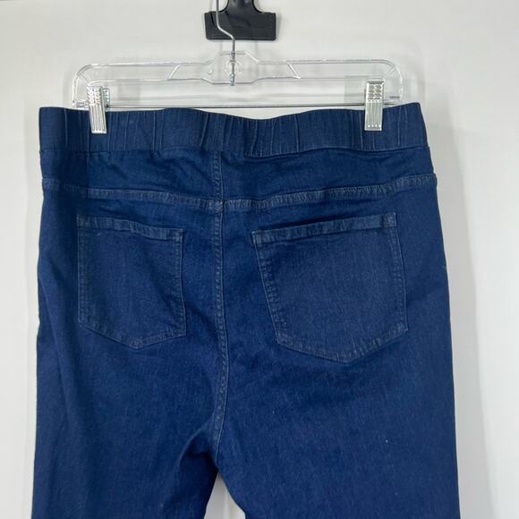 Universal Standard High Rise Pull-On Stretch Jeans - Picture 5 of 7